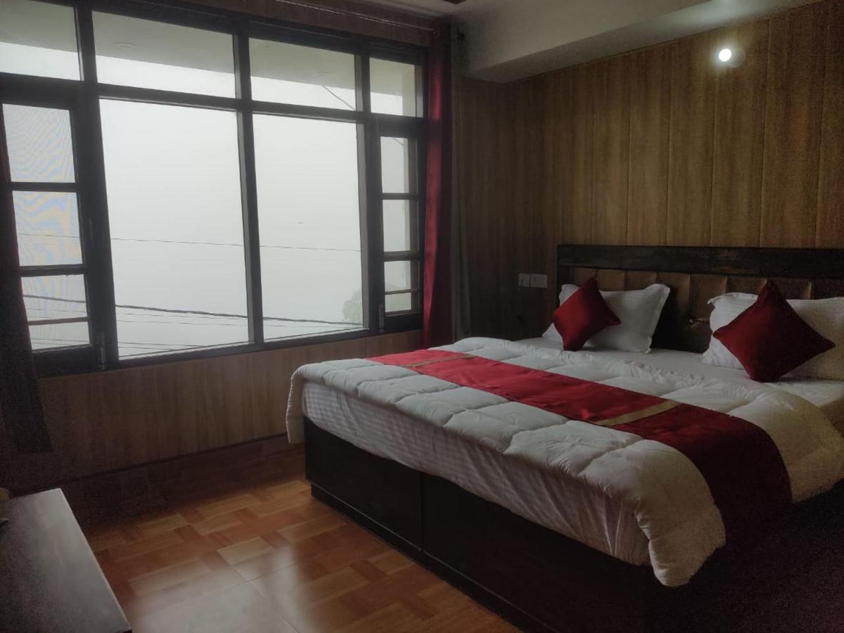 Fabhotel Maya Mussoorie Bagian luar foto
